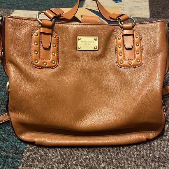 NWOT Large Michael Kors Saddle brown Convertible Studded Satchel - Picture 1 of 13